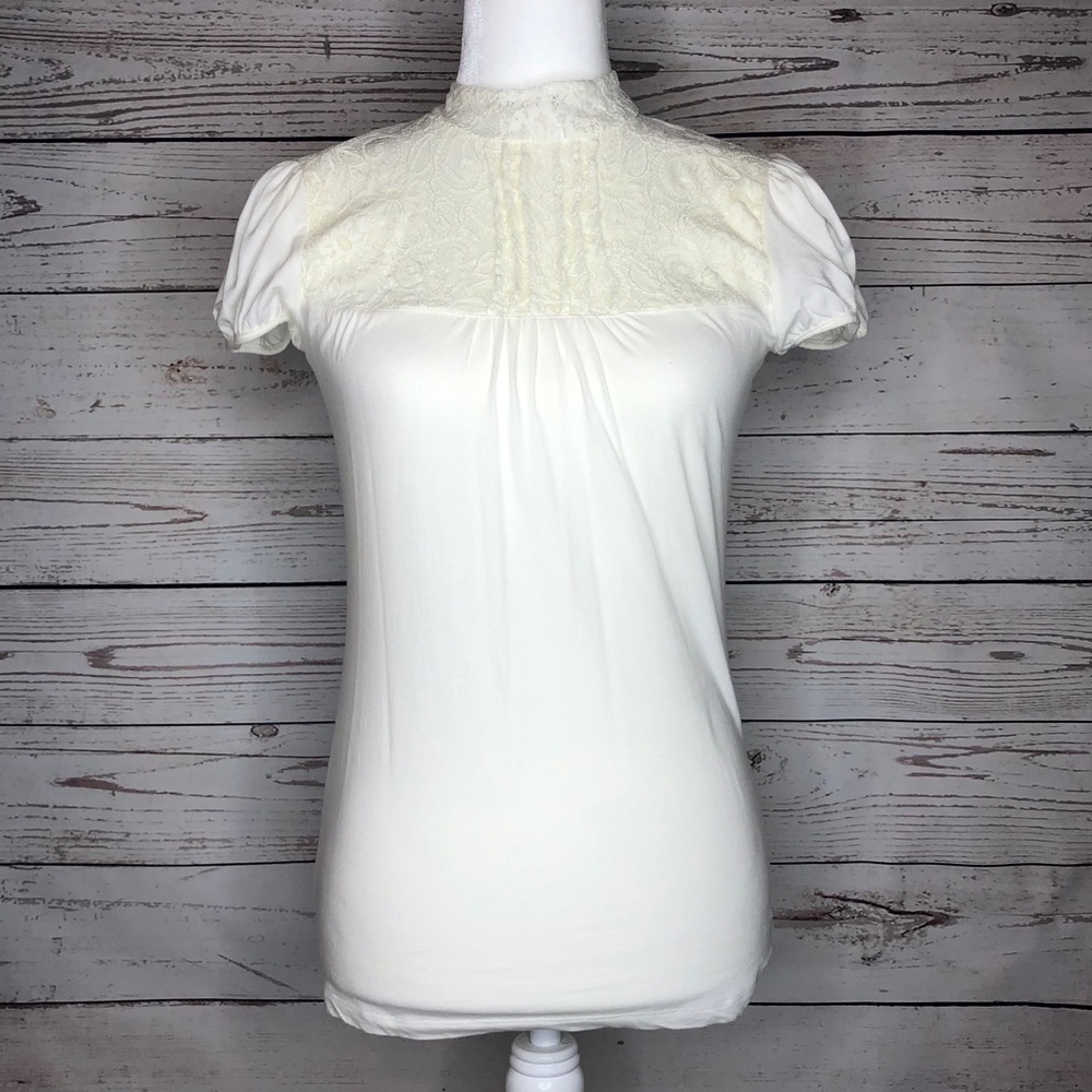 ❣️ 4 for $15 ❣️ Charlotte Russe Cream Top | M